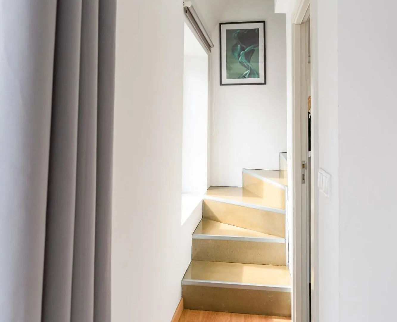 Апартаменты Lisbon Hill House - No. 589A