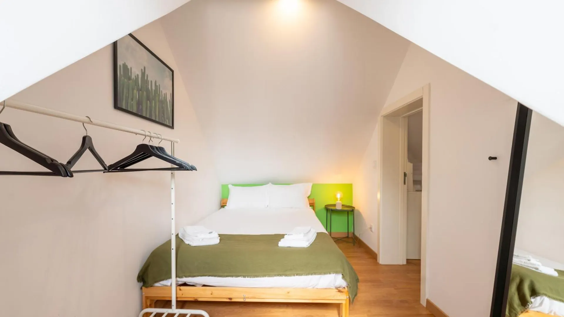 Апартаменты Lisbon Hill House - No. 589A Португалия