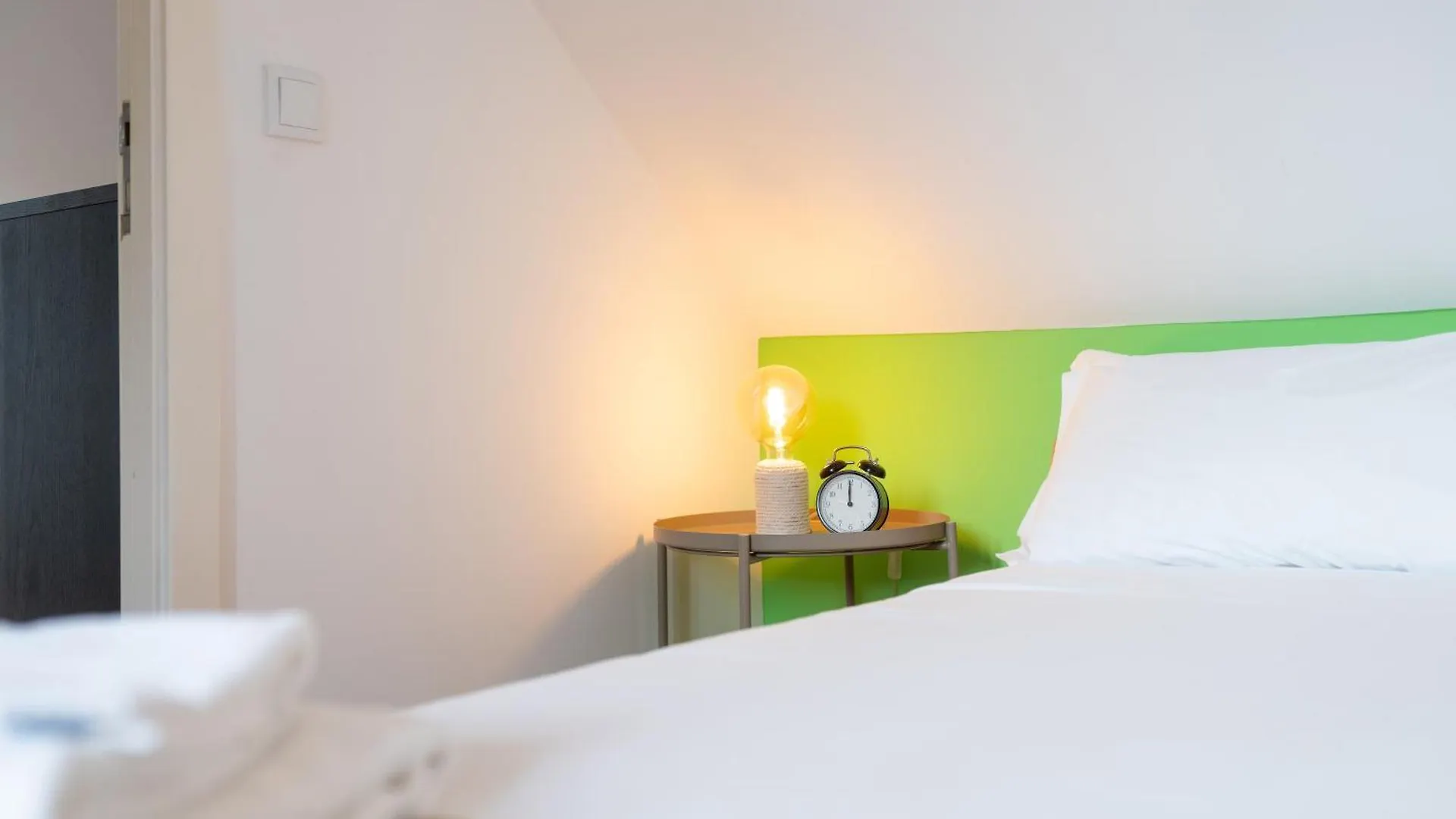 Апартаменты Lisbon Hill House - No. 589A